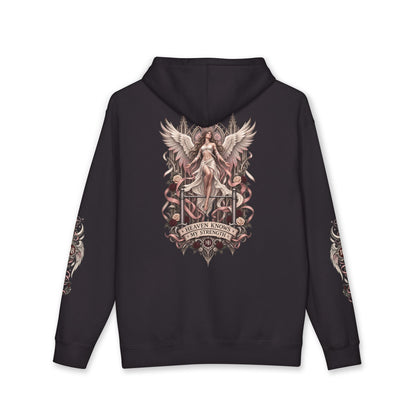 Heaven Knows My Strength Women's Hoodie – kledingmockup 2